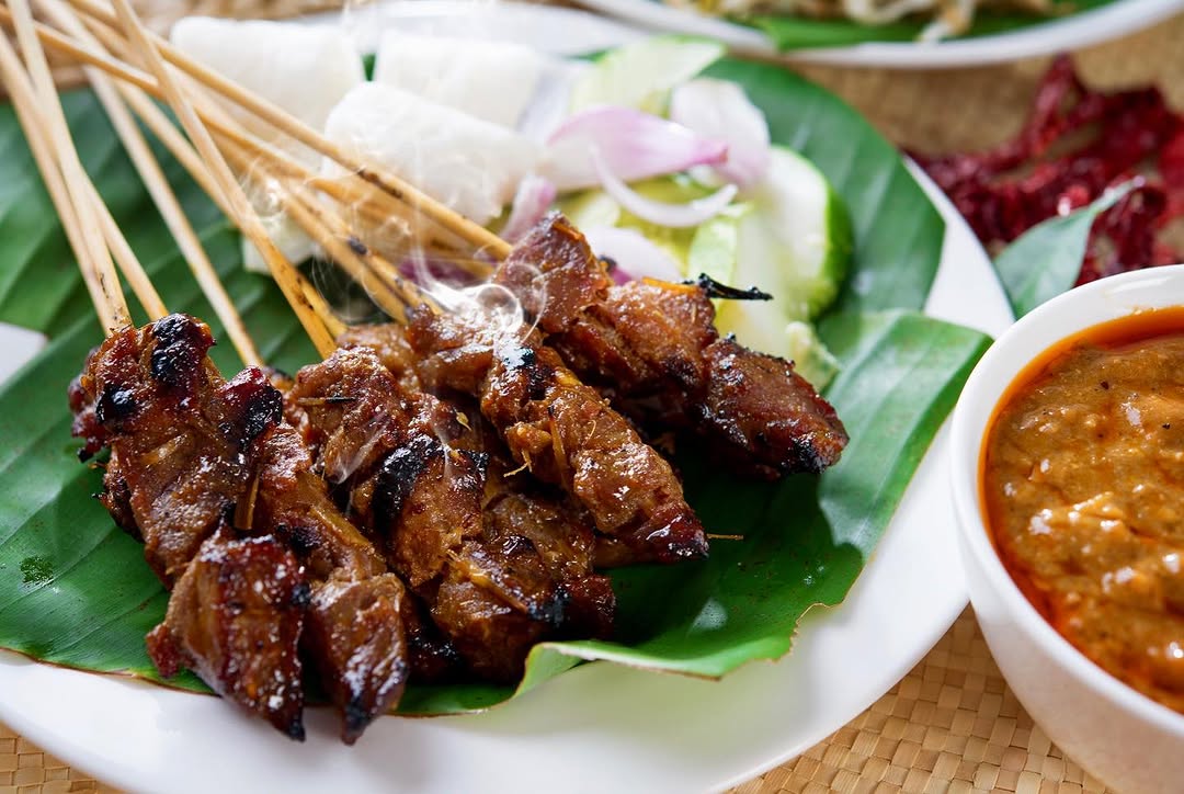 Panduan Wisata Kuliner Indonesia 2025: Destinasi Rasa di Tiap Provinsi