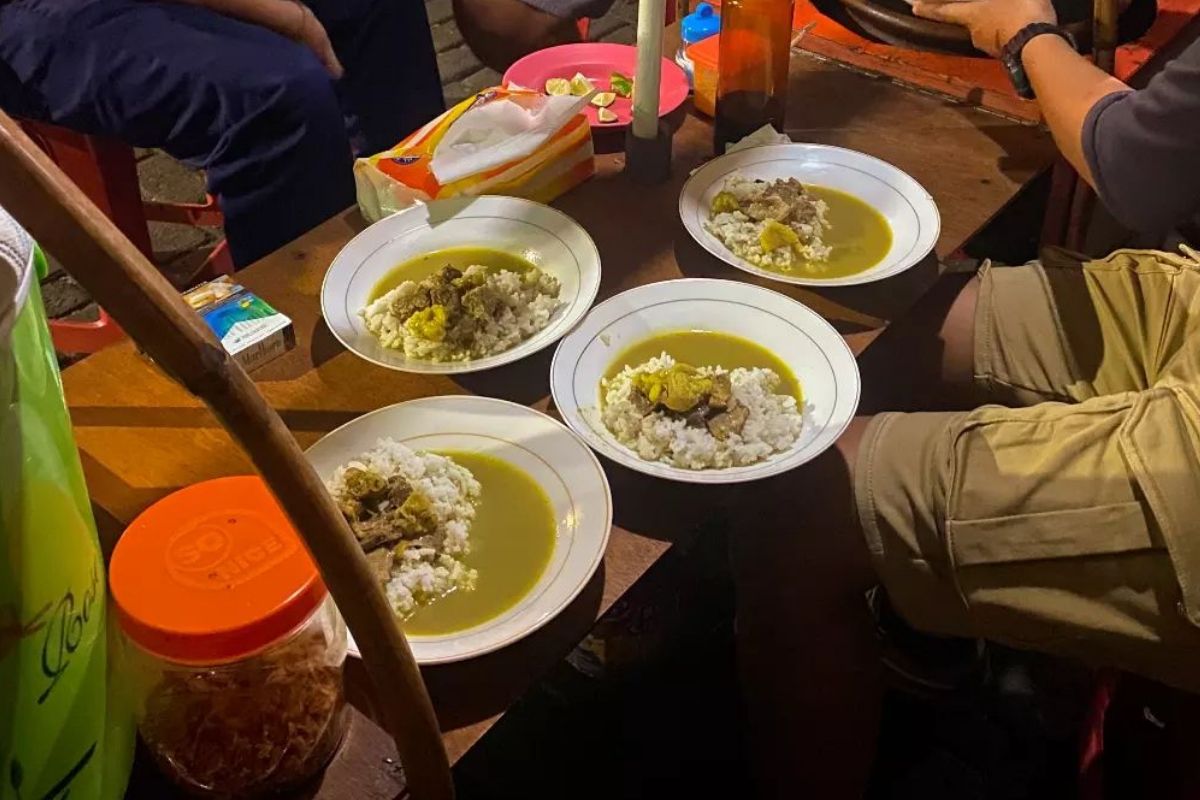 Rekomendasi Kuliner Malam 2025 di Pulau Jawa: Nikmat, Murah, dan Bikin Nagih!