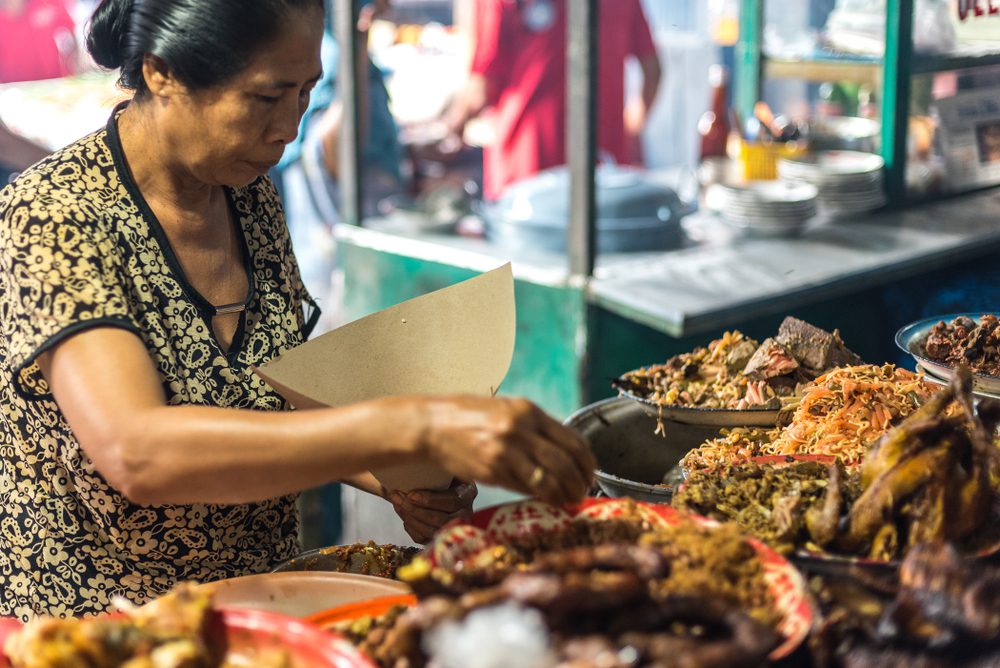 Kuliner Jadul Indonesia: Menggali Rasa, Menghidupkan Nostalgia