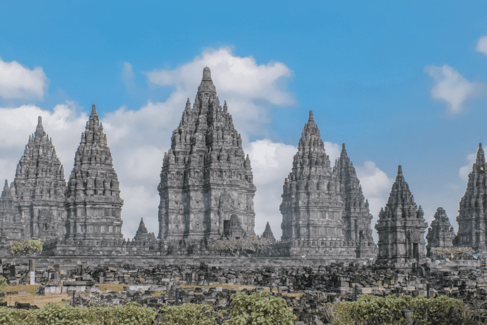 Roro Jonggrang, Legenda Mistis di Balik Candi Prambanan